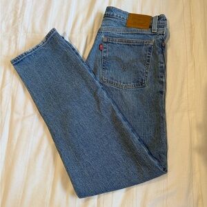 Levi’s Wedgie Straight Jeans